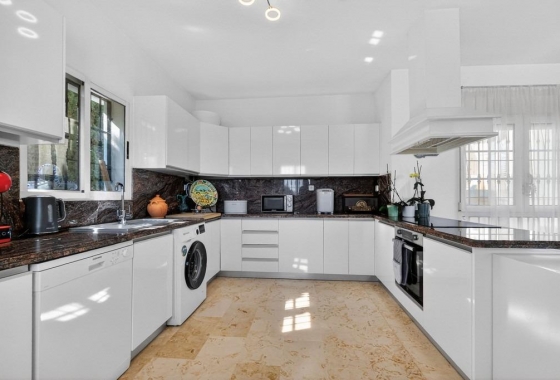 Resale - Villa - Orihuela Costa - Las Ramblas