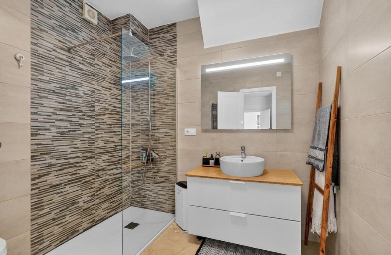 Resale - Villa - Orihuela Costa - Las Ramblas