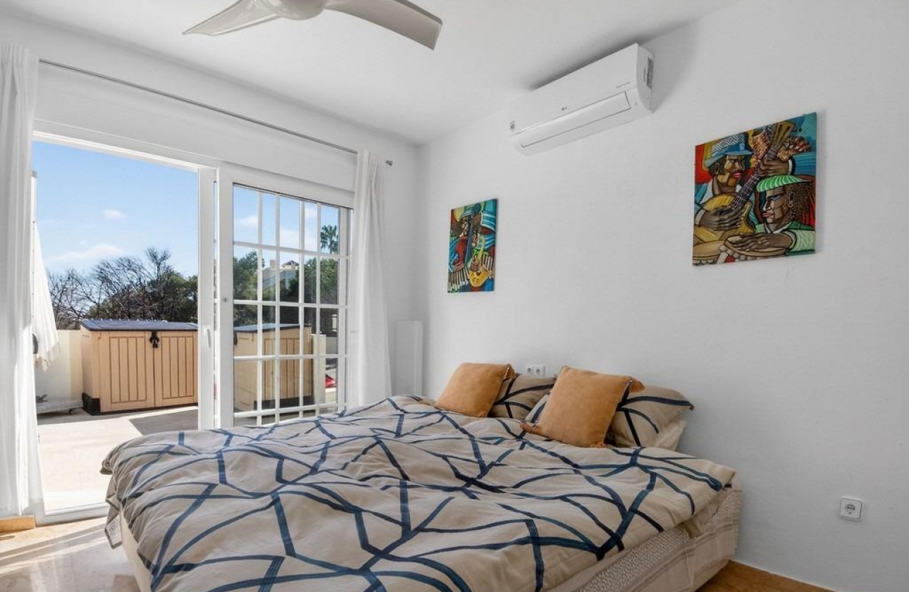 Resale - Villa - Orihuela Costa - Las Ramblas