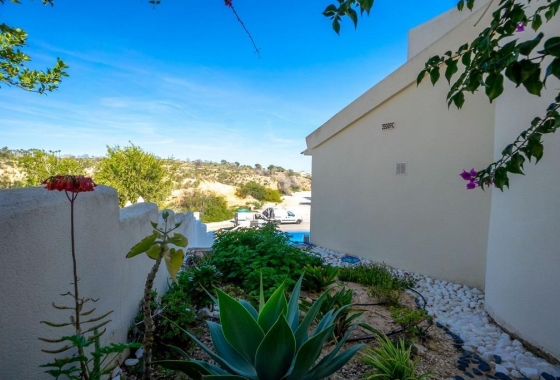 Resale - Villa - Orihuela Costa - Las Ramblas