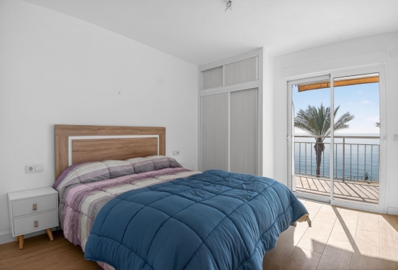 Resale - Apartment - Torrevieja - Playa del cura