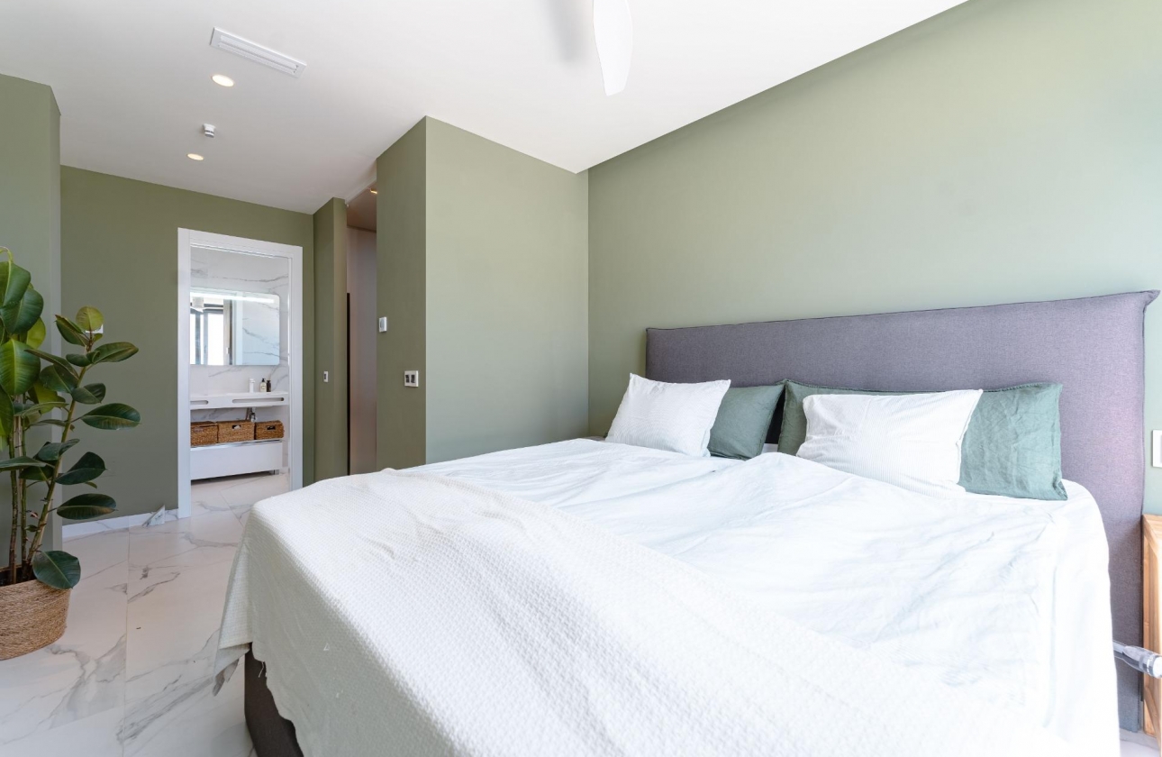 Reventa - Villa - San Miguel de Salinas - Bellavista