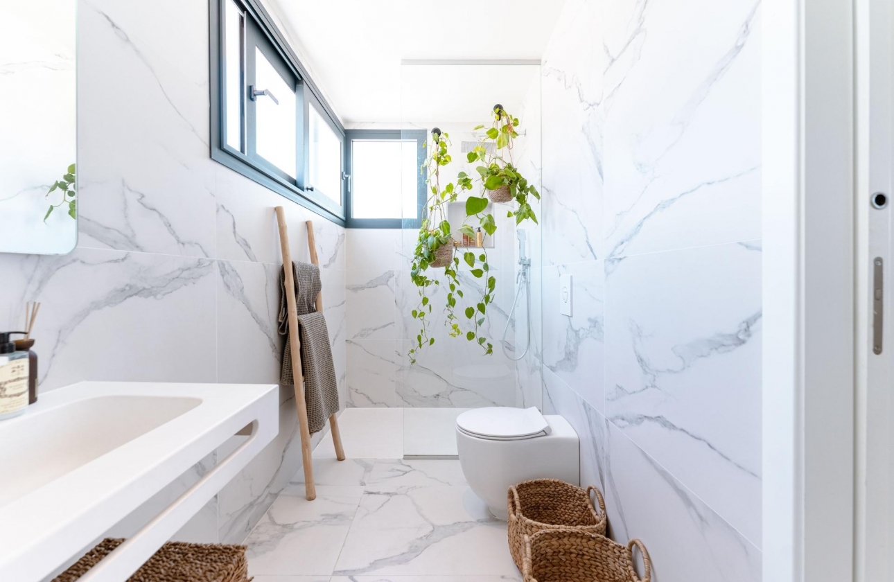 Reventa - Villa - San Miguel de Salinas - Bellavista