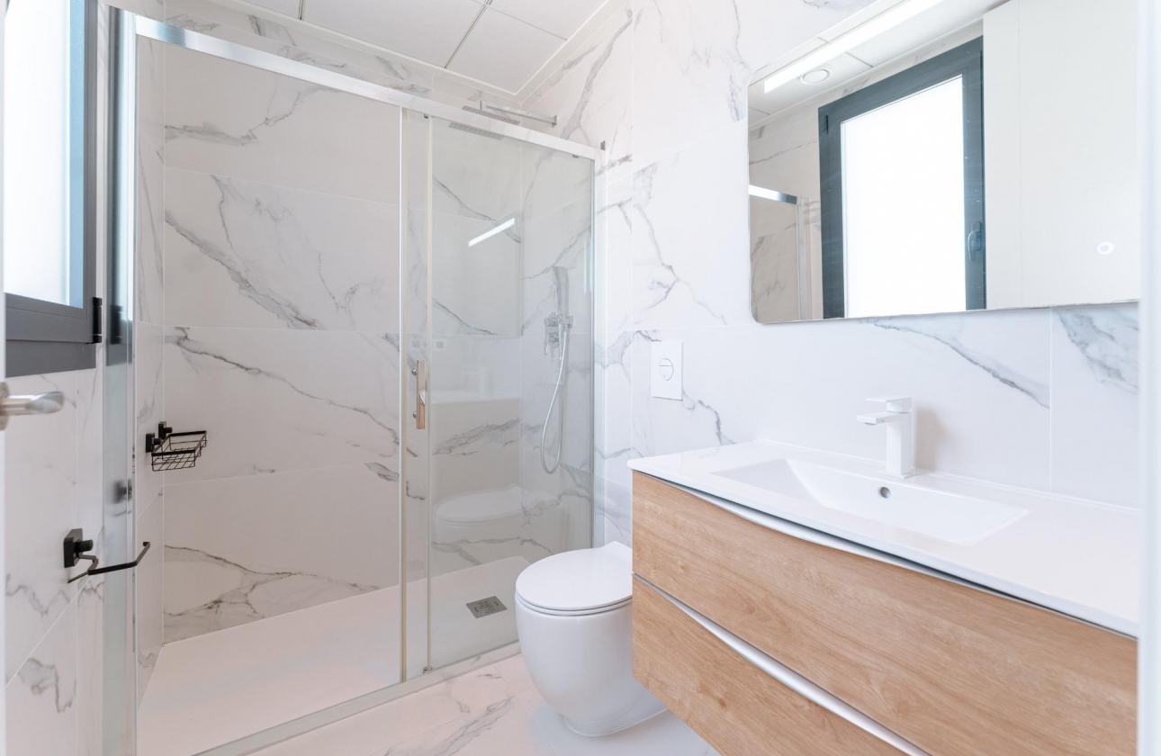 Reventa - Villa - San Miguel de Salinas - Bellavista