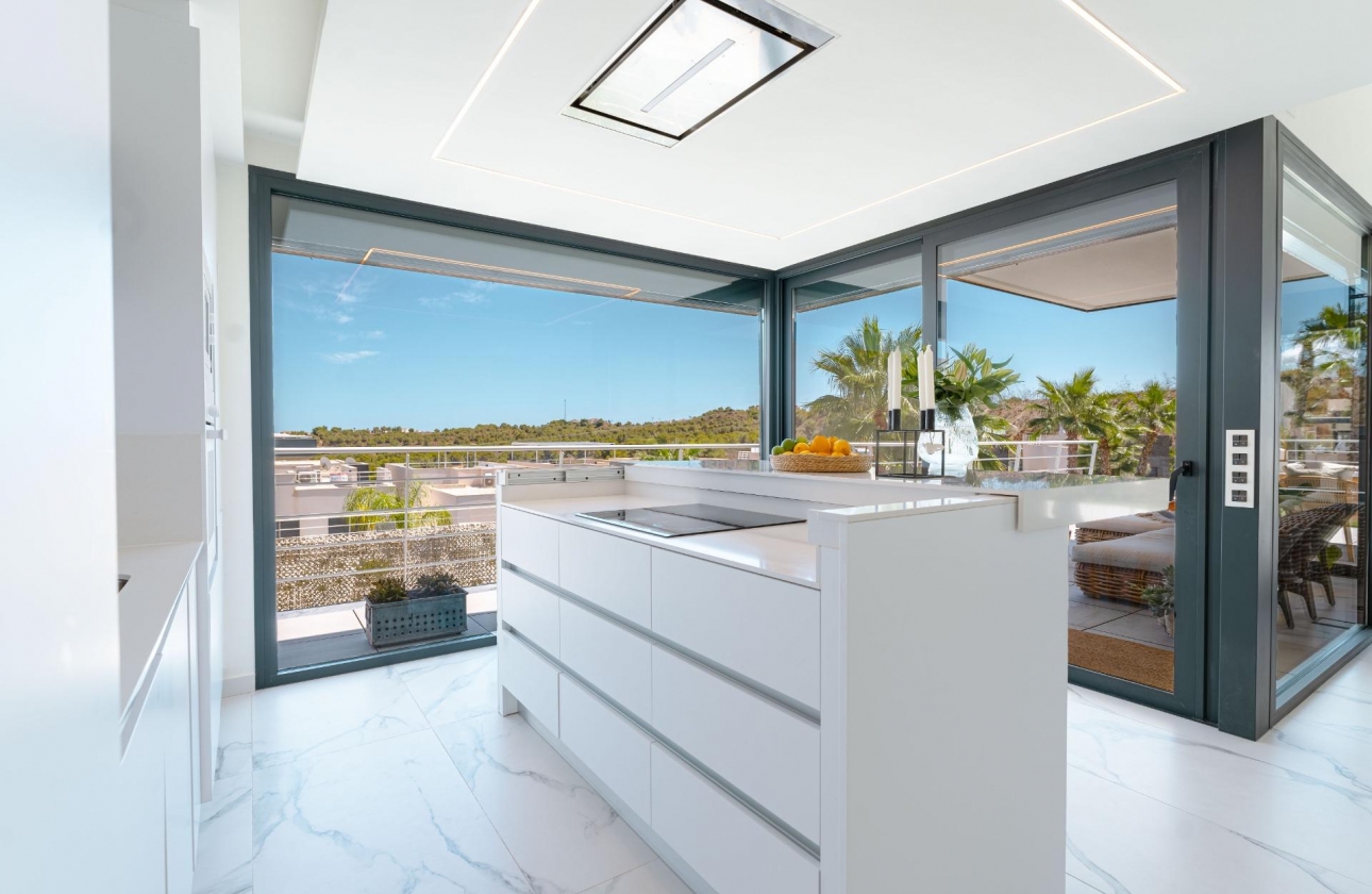 Reventa - Villa - San Miguel de Salinas - Bellavista