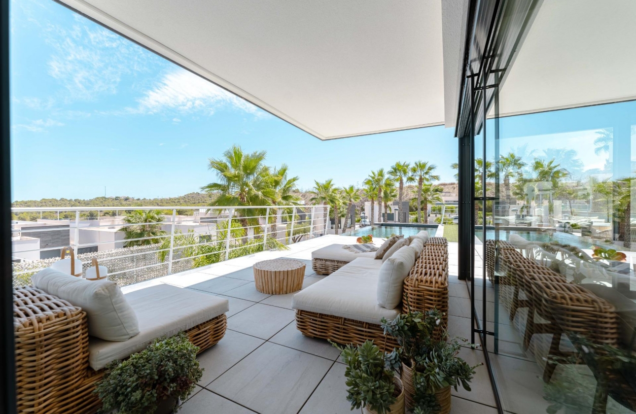 Reventa - Villa - San Miguel de Salinas - Bellavista