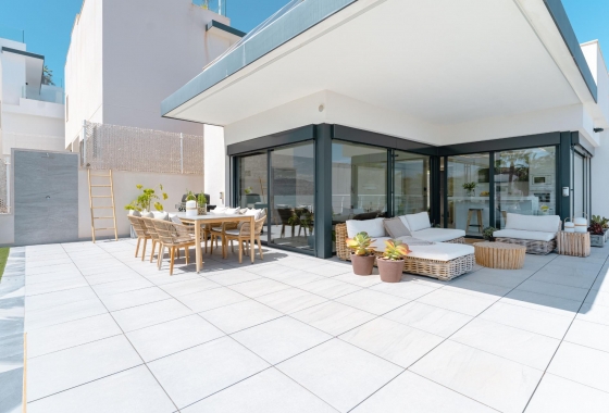 Reventa - Villa - San Miguel de Salinas - Bellavista