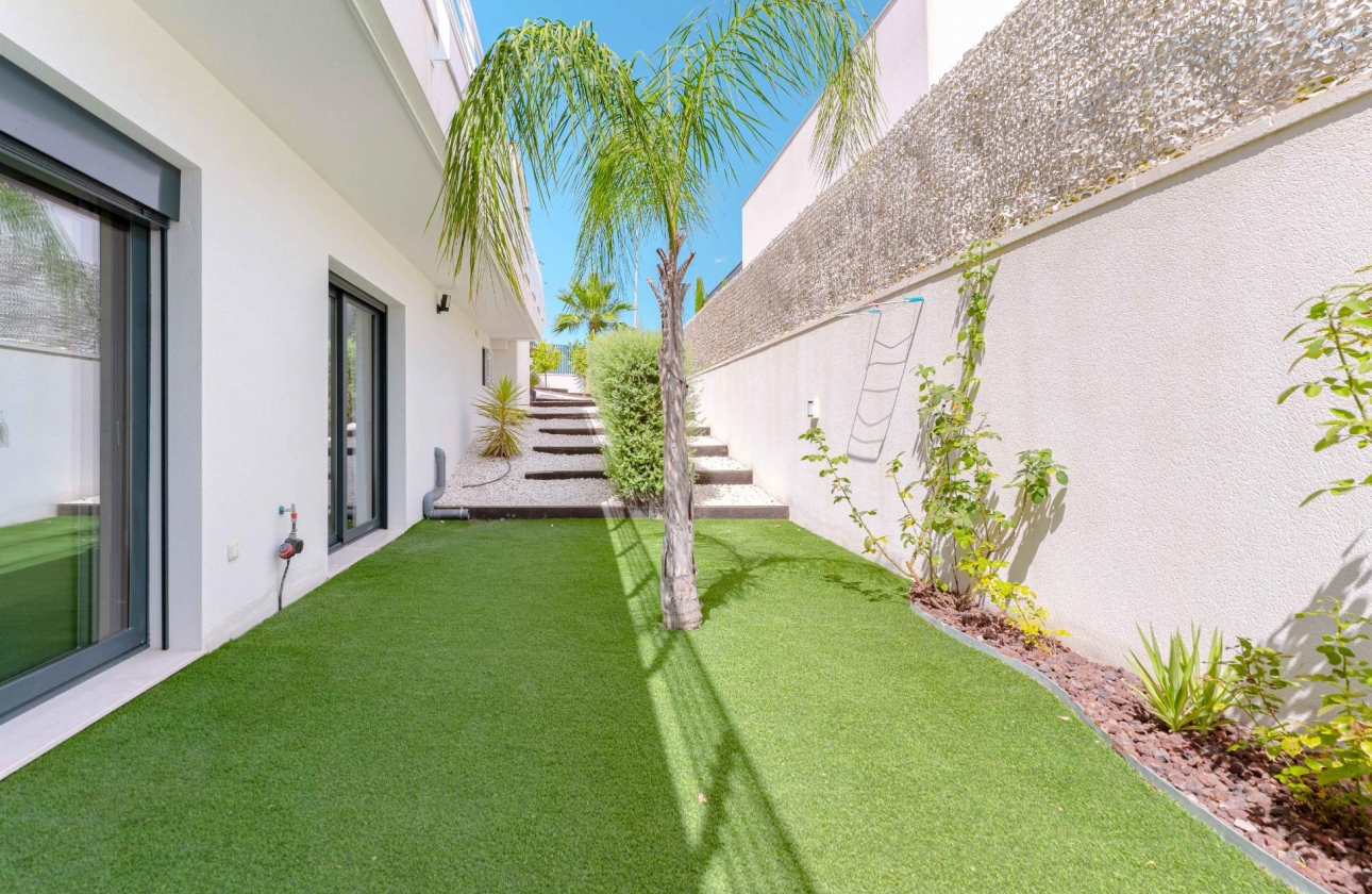 Reventa - Villa - San Miguel de Salinas - Bellavista