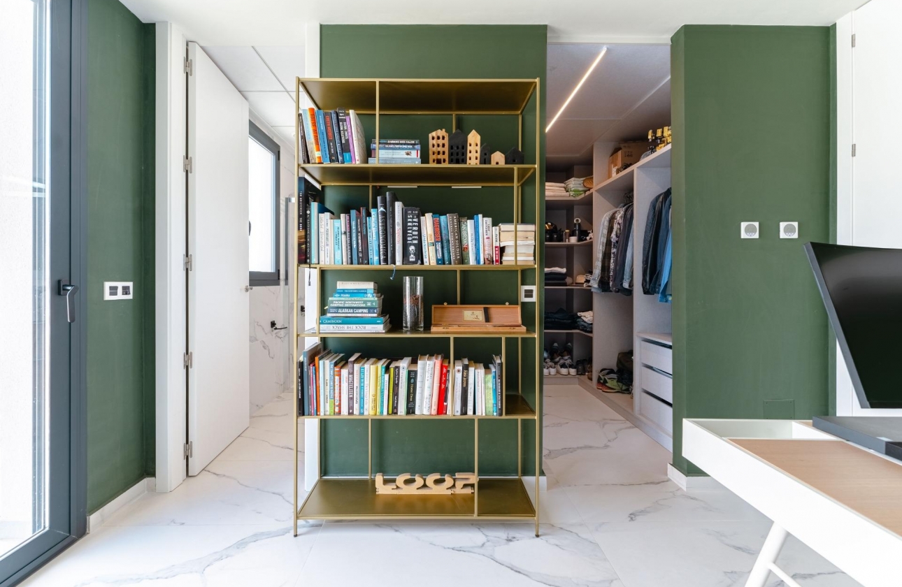 Reventa - Villa - San Miguel de Salinas - Bellavista