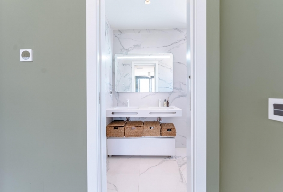 Reventa - Villa - San Miguel de Salinas - Bellavista