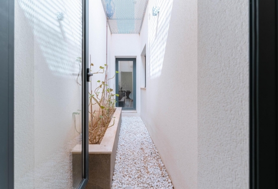 Reventa - Villa - San Miguel de Salinas - Bellavista