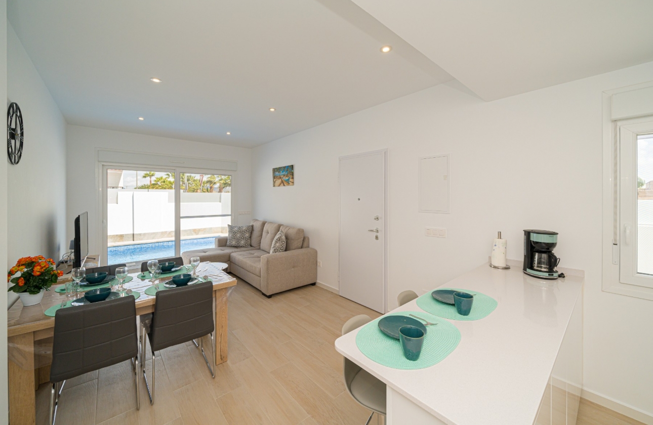 Resale - Villa - Avileses