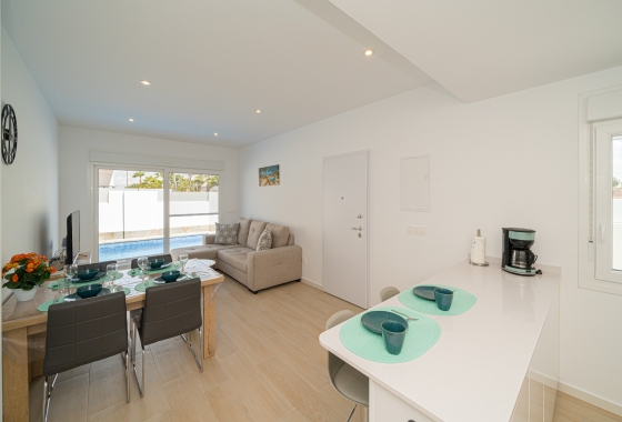 Resale - Villa - Avileses