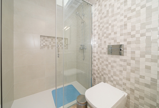 Resale - Villa - Avileses