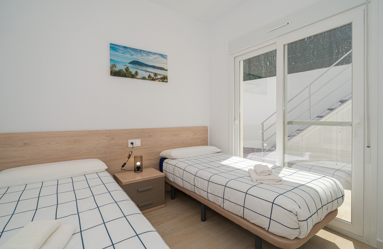 Resale - Villa - Avileses