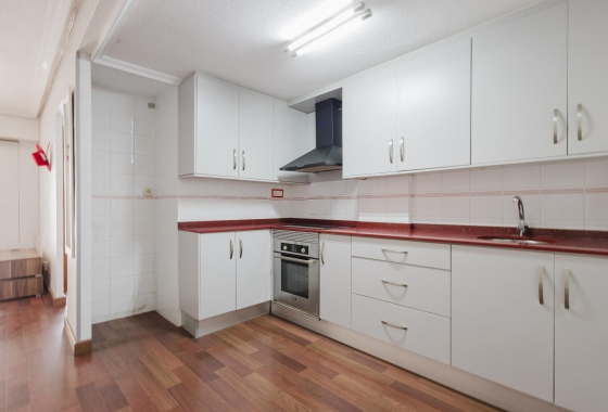 Resale - Apartment - Torrevieja - Playa del Acequión