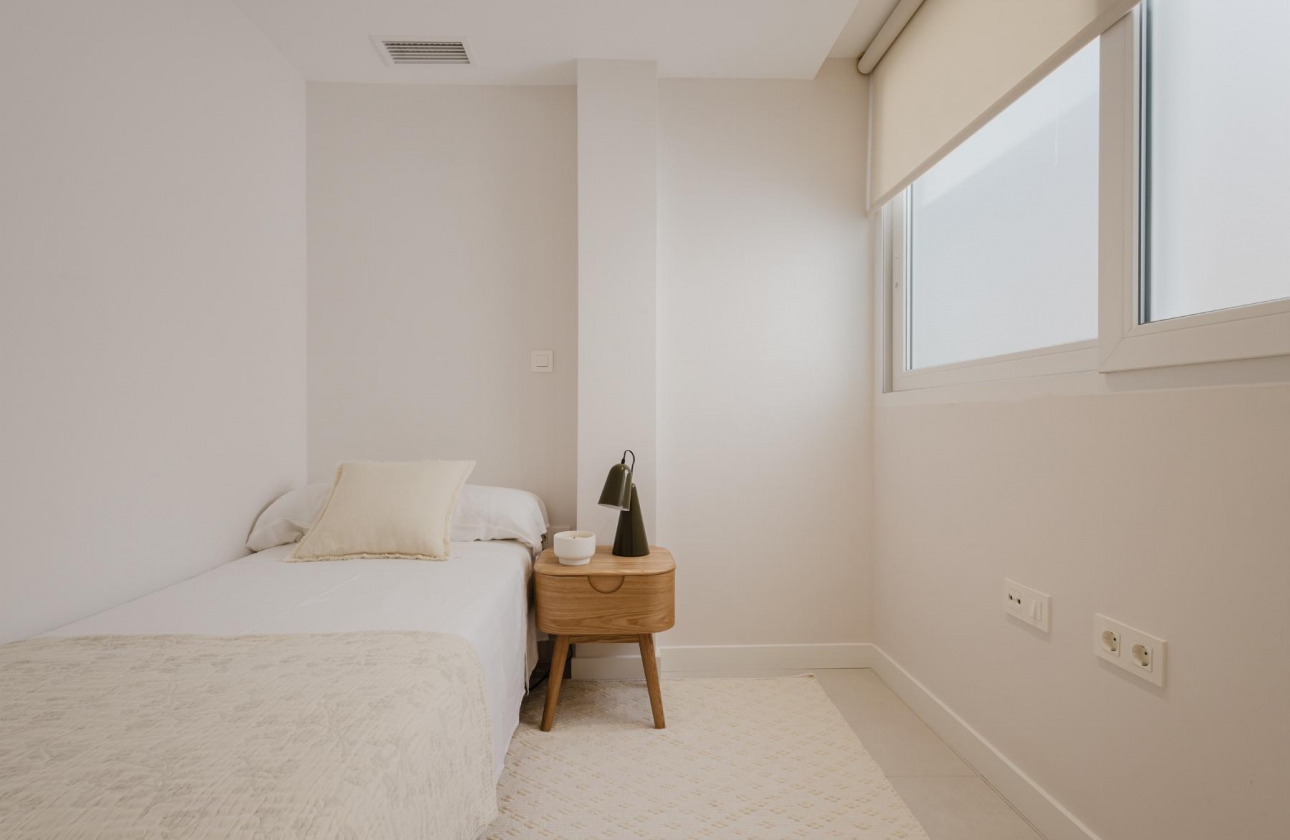 Resale - Apartment - Torrevieja - Playa del Acequión