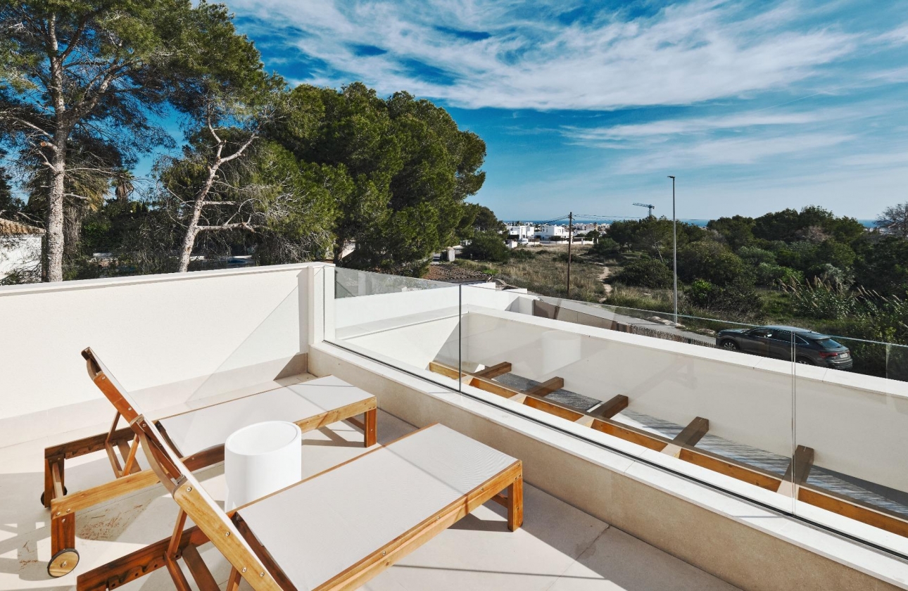 Resale - Villa - Orihuela Costa - Lomas de Don Juan