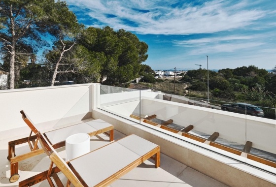 Resale - Villa - Orihuela Costa - Lomas de Don Juan