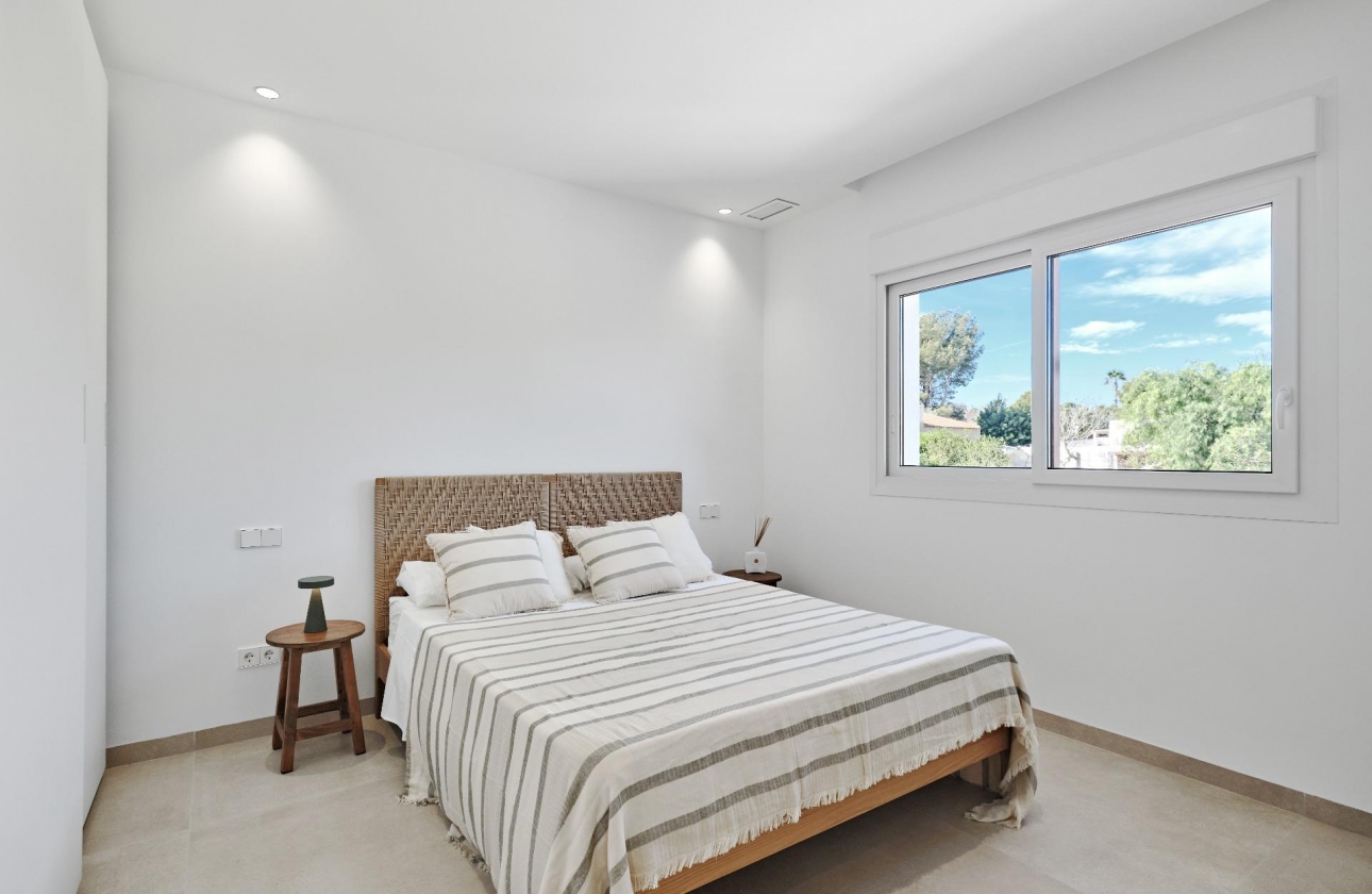 Resale - Villa - Orihuela Costa - Lomas de Don Juan