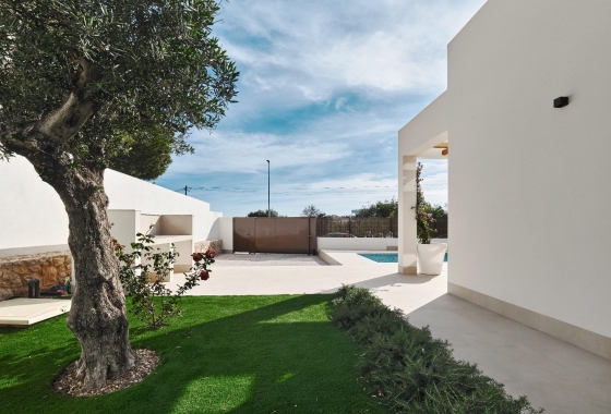 Resale - Villa - Orihuela Costa - Lomas de Don Juan