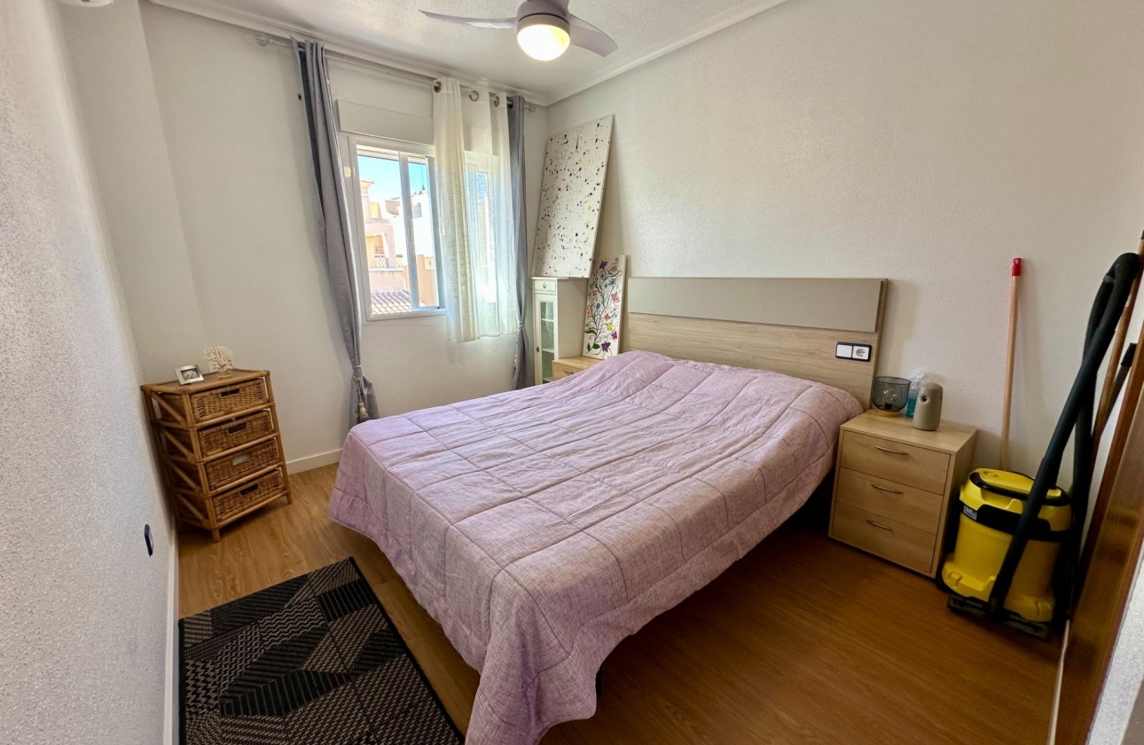 Resale - Semi - San Miguel de Salinas - Residencial los flamencos