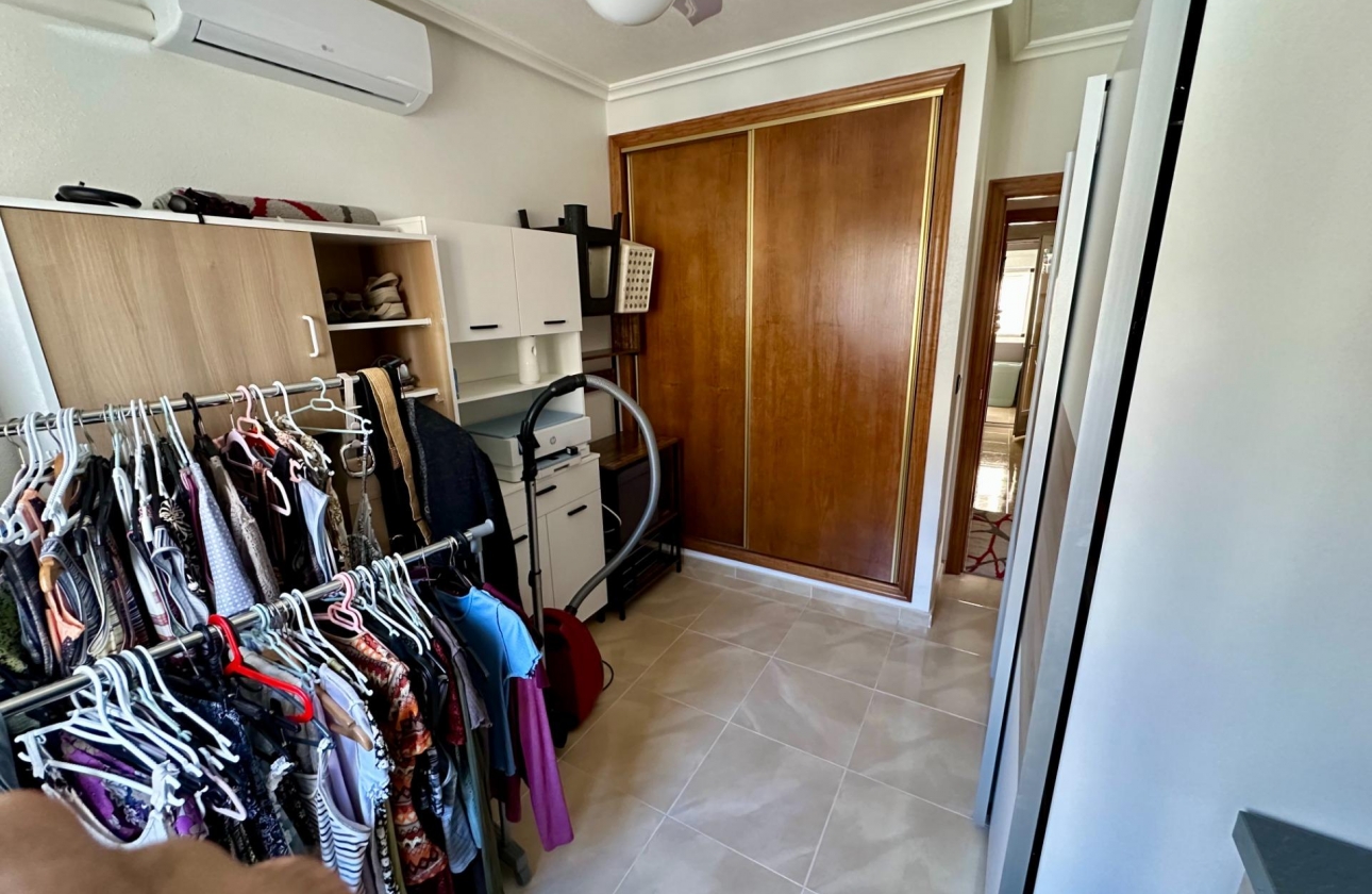 Resale - Semi - San Miguel de Salinas - Residencial los flamencos