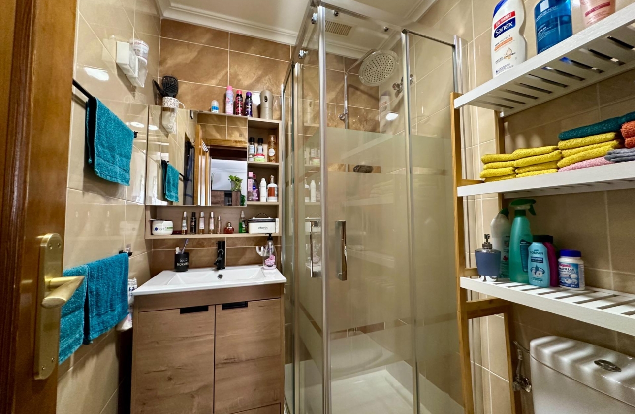 Resale - Semi - San Miguel de Salinas - Residencial los flamencos