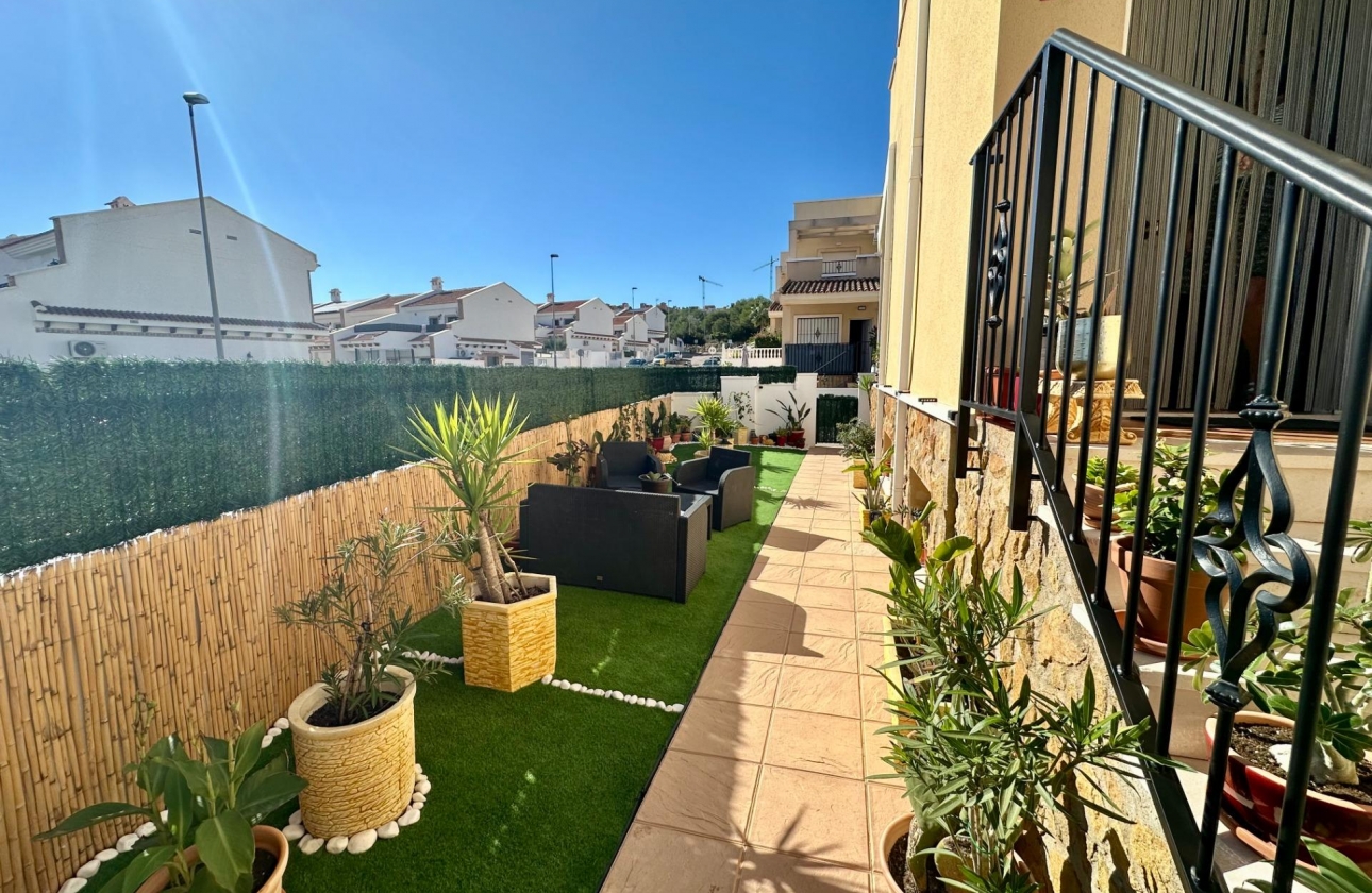 Resale - Semi - San Miguel de Salinas - Residencial los flamencos