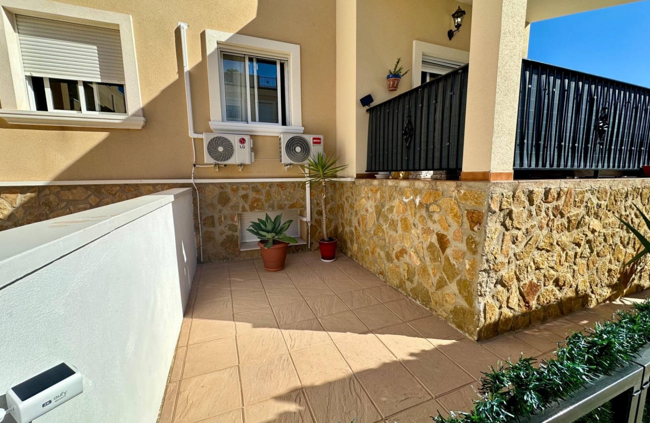 Resale - Semi - San Miguel de Salinas - Residencial los flamencos