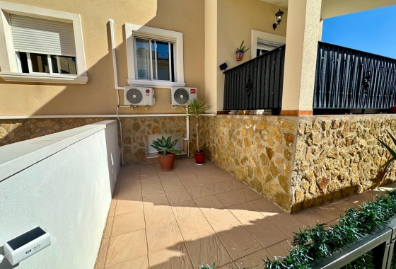 Resale - Semi - San Miguel de Salinas - Residencial los flamencos