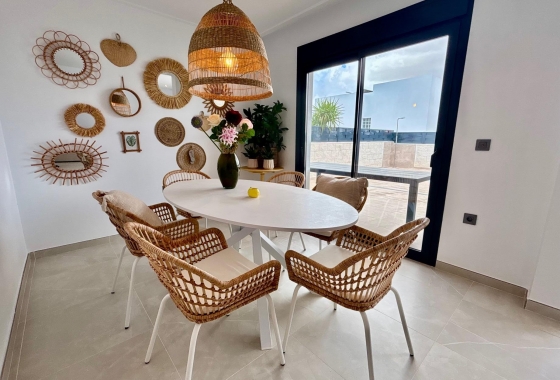 Resale - Villa - Benijofar - Pueblo 4