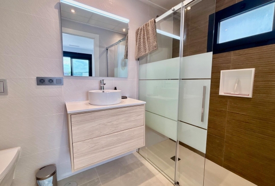 Resale - Villa - Benijofar - Pueblo 4