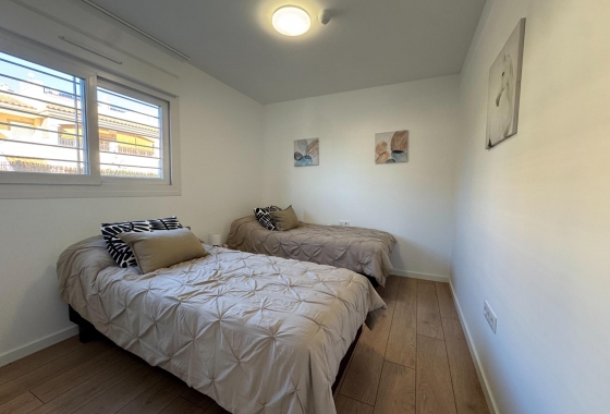 Resale - Apartment - Pilar de la Horadada - RioMar