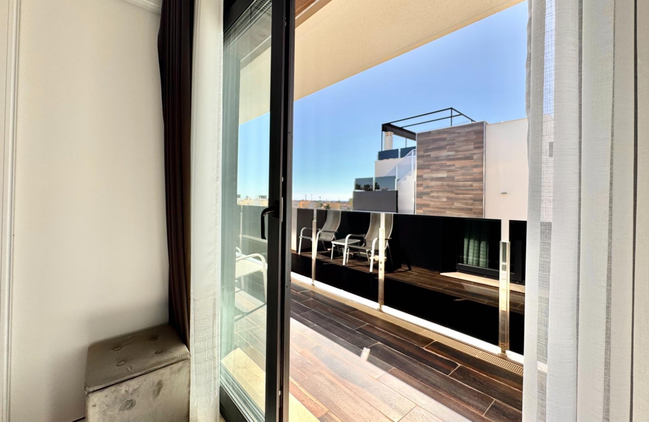 Resale - Villa - Orihuela Costa - Lomas de Cabo Roig