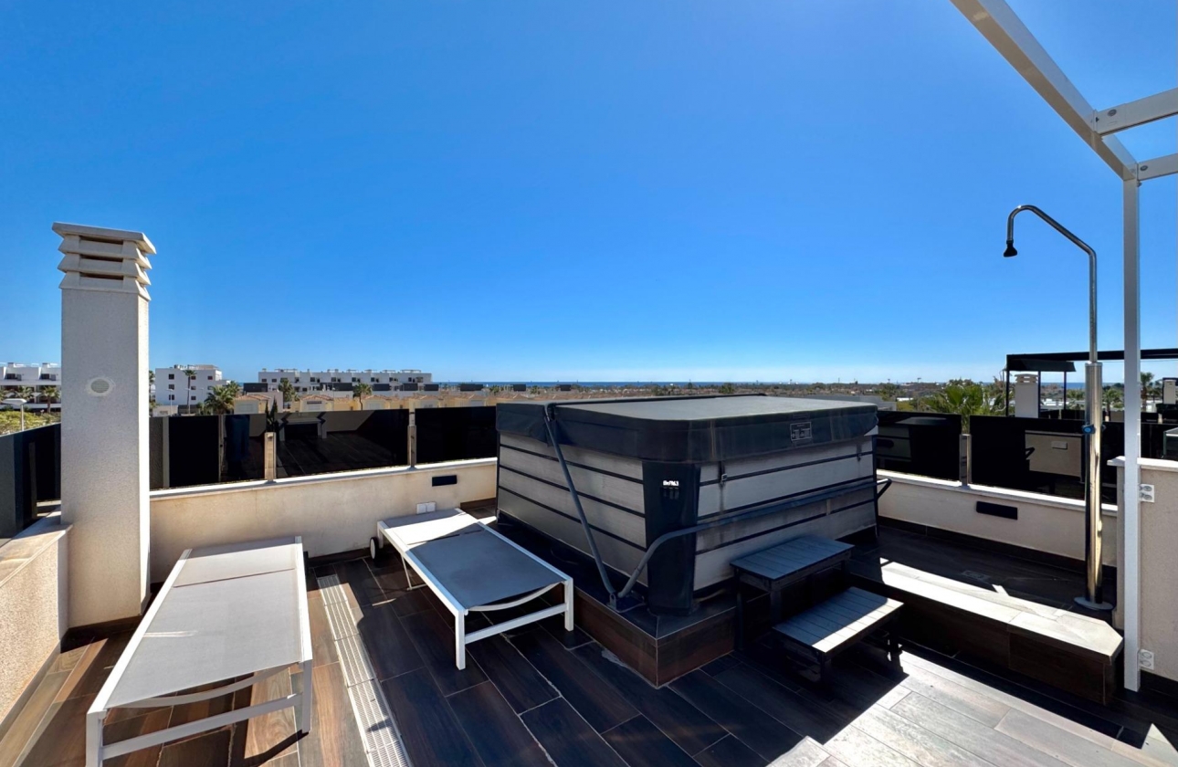 Resale - Villa - Orihuela Costa - Lomas de Cabo Roig