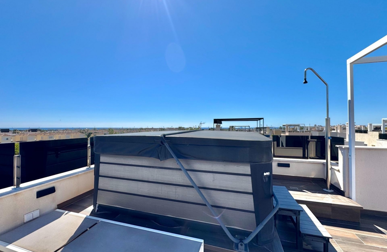 Resale - Villa - Orihuela Costa - Lomas de Cabo Roig