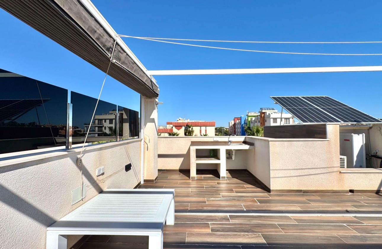 Resale - Villa - Orihuela Costa - Lomas de Cabo Roig