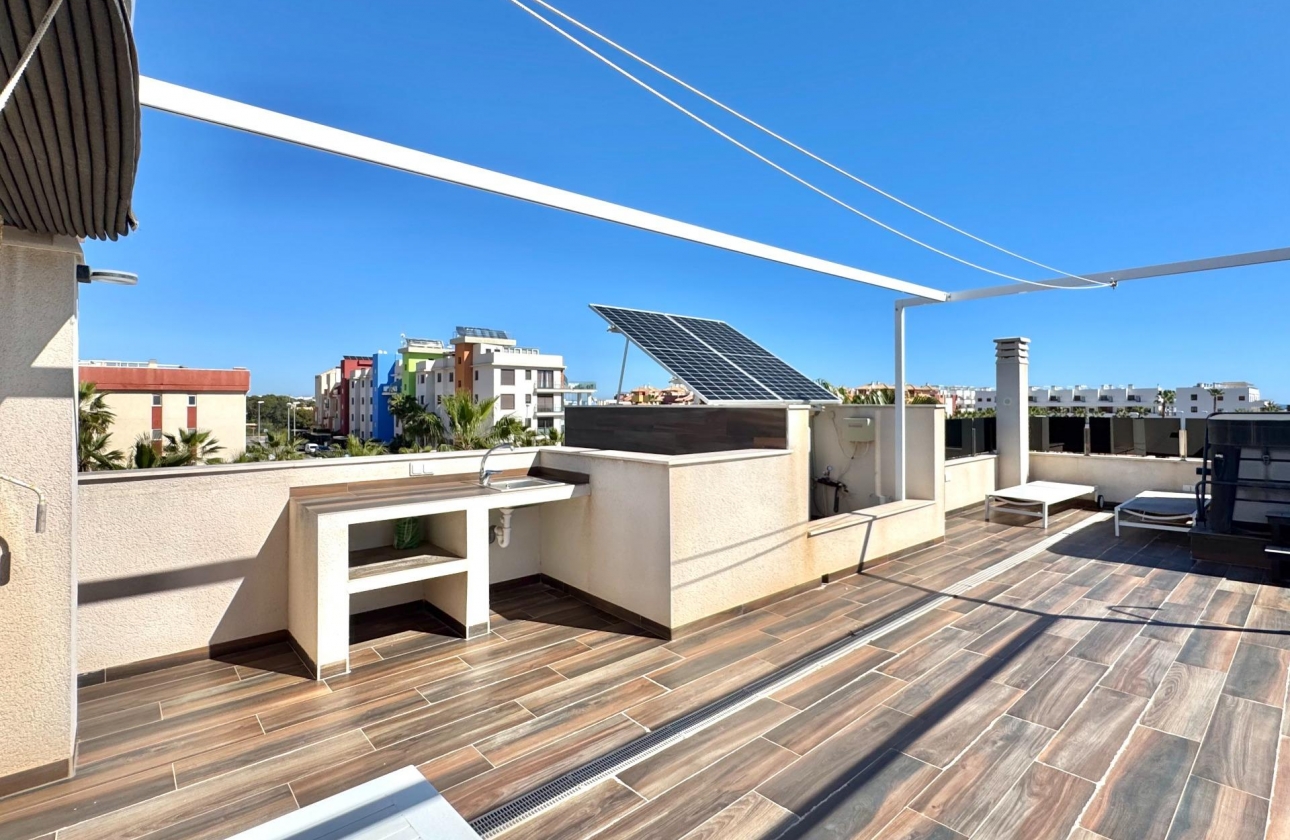 Resale - Villa - Orihuela Costa - Lomas de Cabo Roig