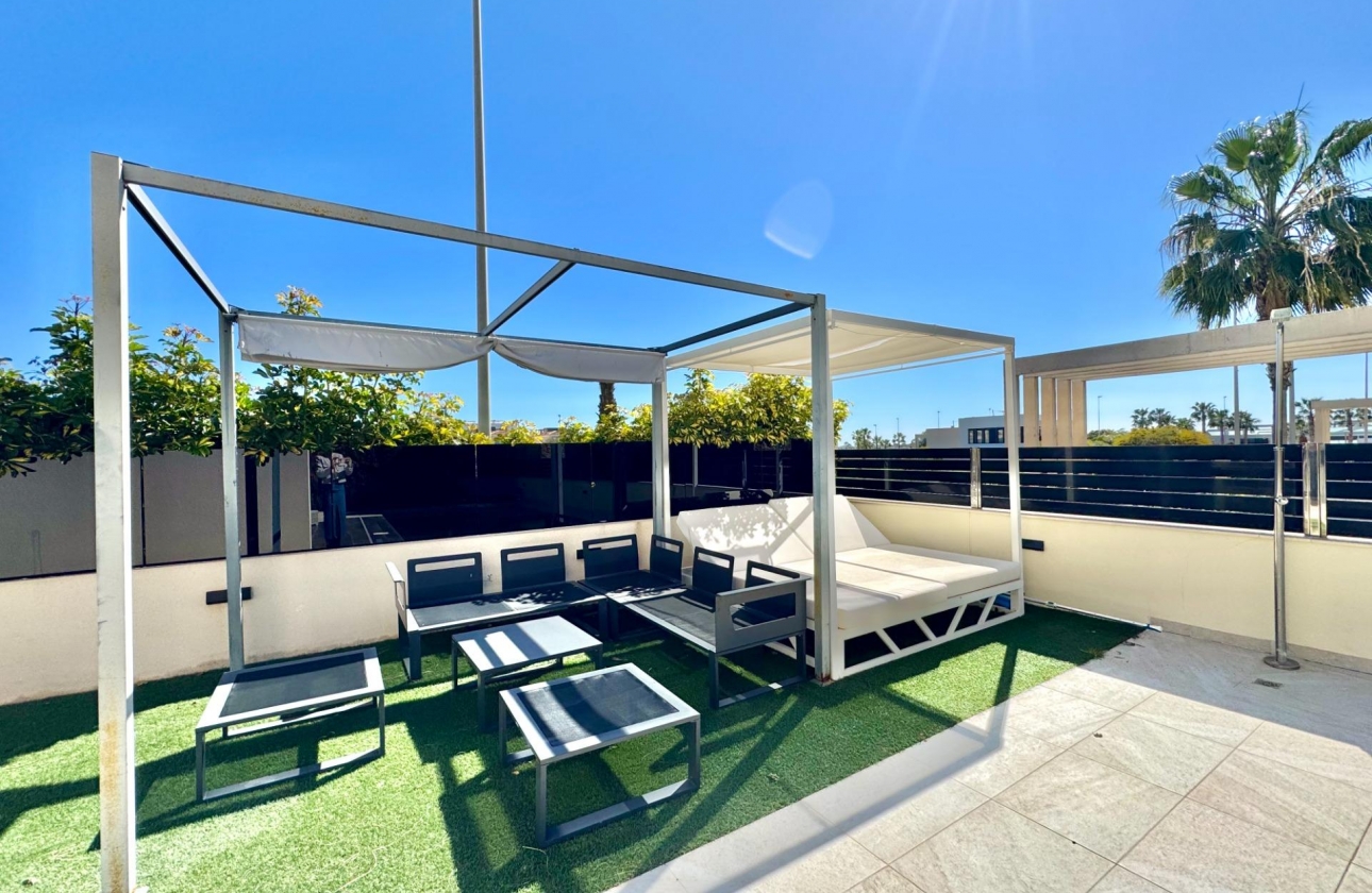 Resale - Villa - Orihuela Costa - Lomas de Cabo Roig