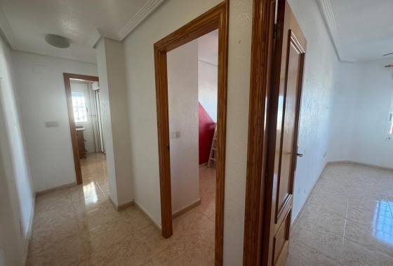 Resale - Apartment - Torrevieja - La Mata