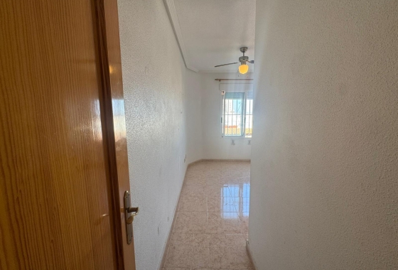 Resale - Apartment - Torrevieja - La Mata