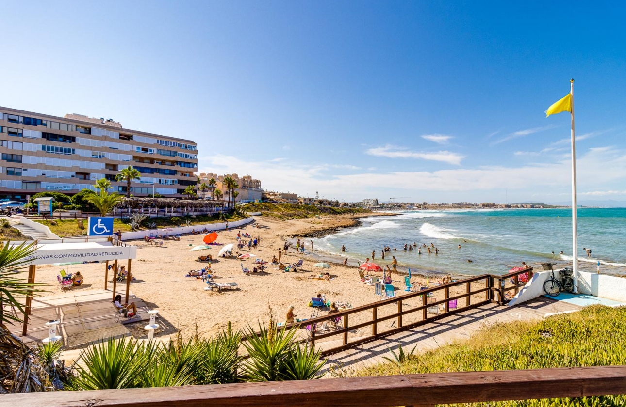 Resale - Apartment - Torrevieja - La Mata
