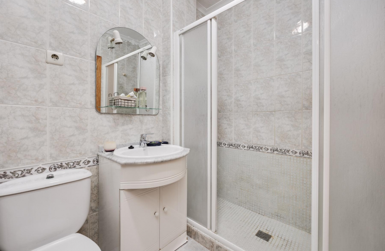 Resale - Apartment - Torrevieja - Parque de Las Naciones