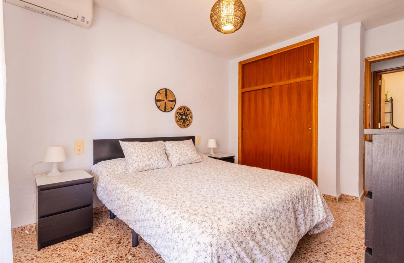 Resale - Apartment - Torrevieja - Playa de los Náufragos