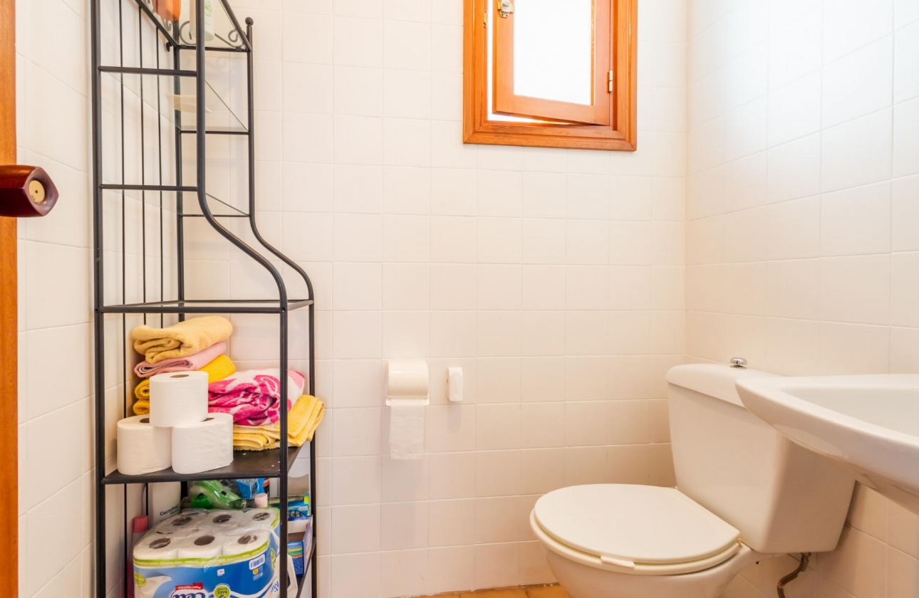 Resale - Apartment - Torrevieja - Playa de los Náufragos