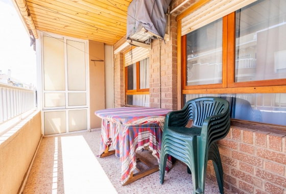 Resale - Apartment - Torrevieja - Playa de los Náufragos
