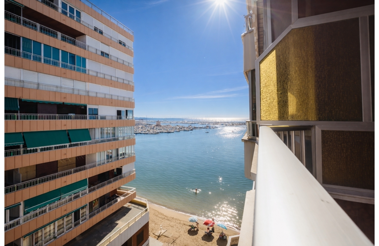 Wiederverkauf - Wohnung - Torrevieja - Playa del Acequión