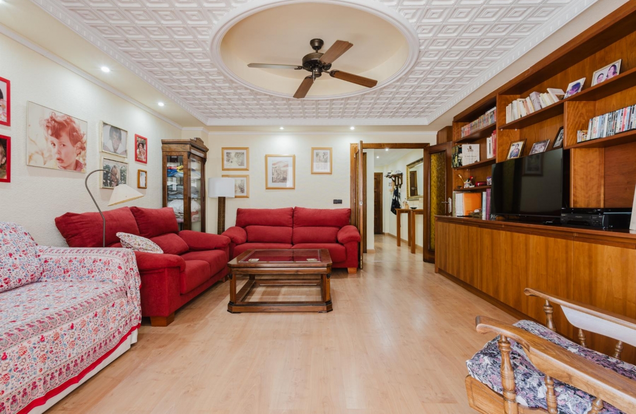 Wiederverkauf - Wohnung - Torrevieja - Playa del Acequión