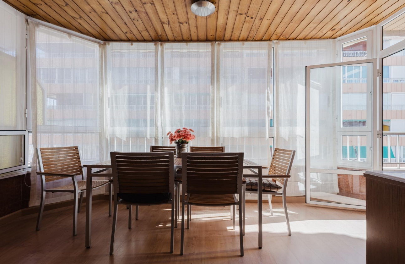 Wiederverkauf - Wohnung - Torrevieja - Playa del Acequión